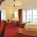 Отель Salzburger Hof