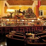Отель Salzburger Hof 4*