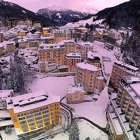 Salzburger Hof Бадгаштейн