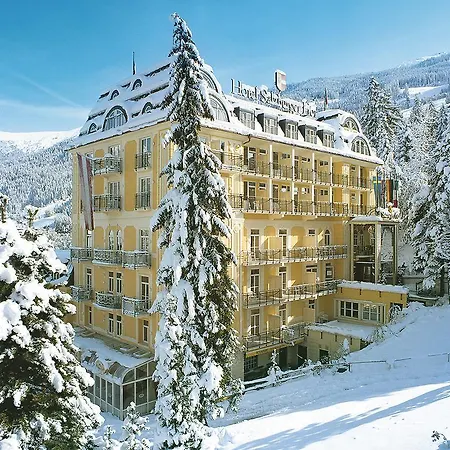 Salzburger Hof Отель 4*