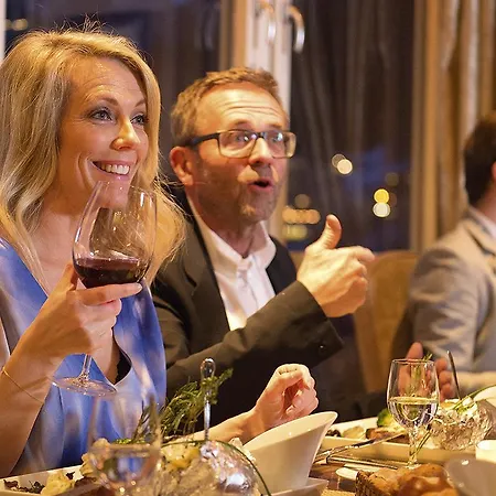 Salzburger Hof Hotel 4*