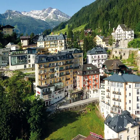 Salzburger Hof Отель 4*
