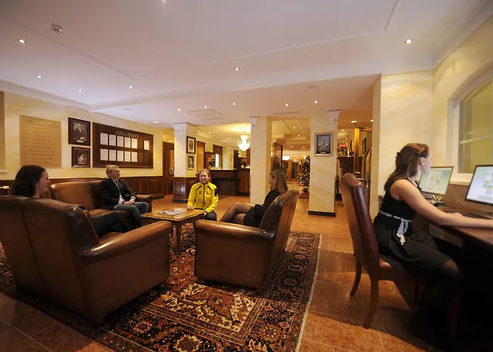 Hotell Salzburger Hof 4*