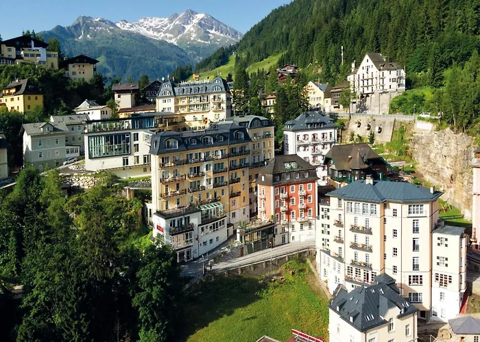 Salzburger Hof מלון 4*